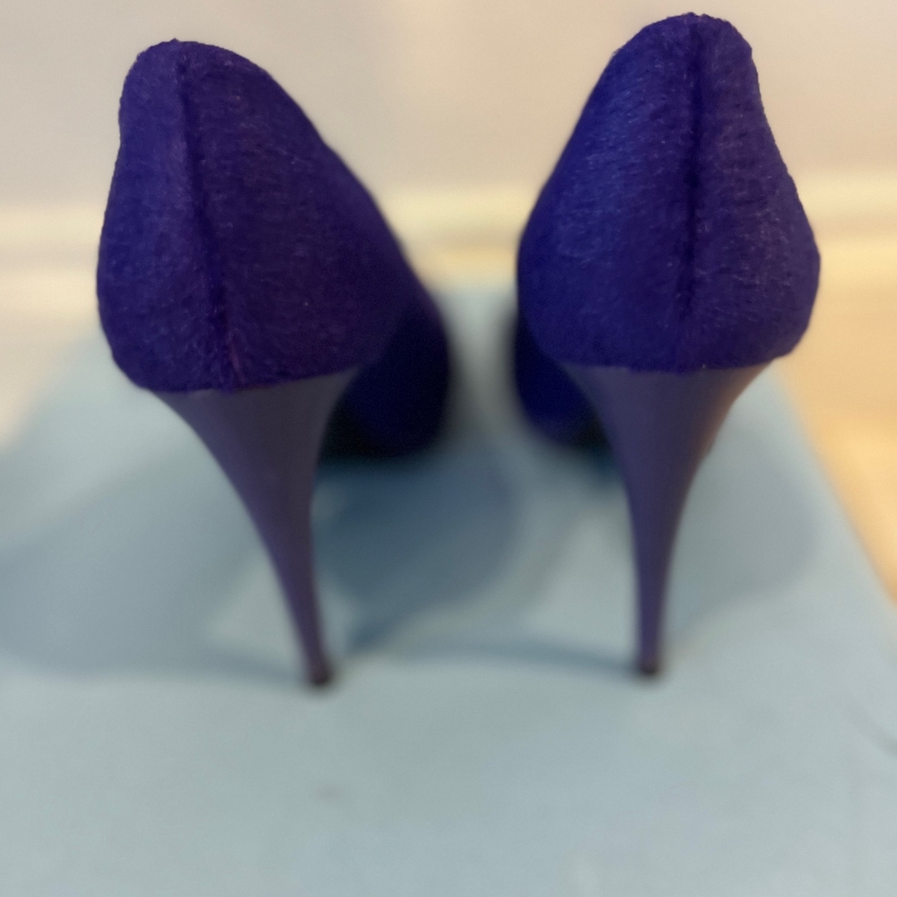 Balenciaga Pony pair pumps purple 39.5 EUR 8.5 US only worn once. $350 OBO - Picture 2 of 5